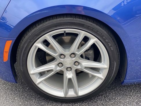 Used 2021 Chevrolet Camaro LT w/ RS Package RWD image 11