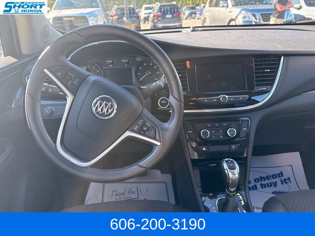 Used 2022 Buick Encore Preferred AWD/4WD image 14