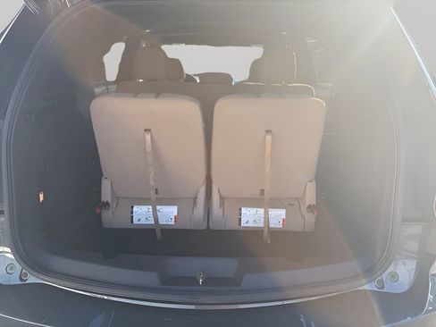 Used 2016 Ford Explorer XLT w/ Equipment Group 201A image 25