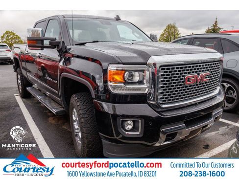 Used 2016 GMC Sierra 3500 Denali w/ Duramax Plus Package AWD/4WD image 1