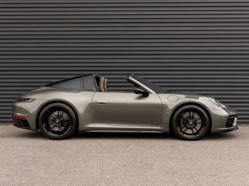 Certified 2024 Porsche 911 Targa 4 GTS AWD/4WD image 8
