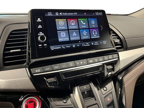 New 2026 Honda Odyssey Touring image 19