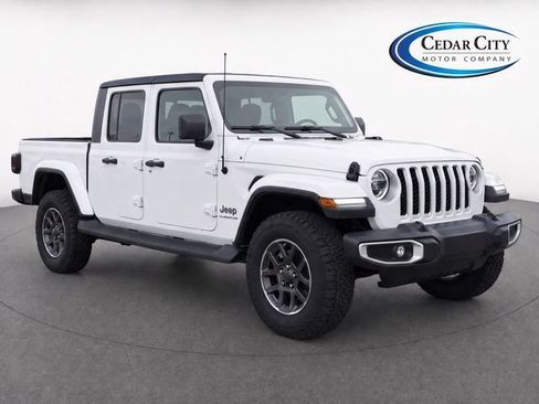 Used 2020 Jeep Gladiator Overland AWD/4WD image 1