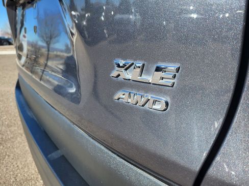 Used 2019 Toyota RAV4 XLE image 21