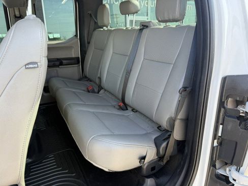 Used 2022 Ford F250 XL w/ Power Equipment Group AWD/4WD image 9