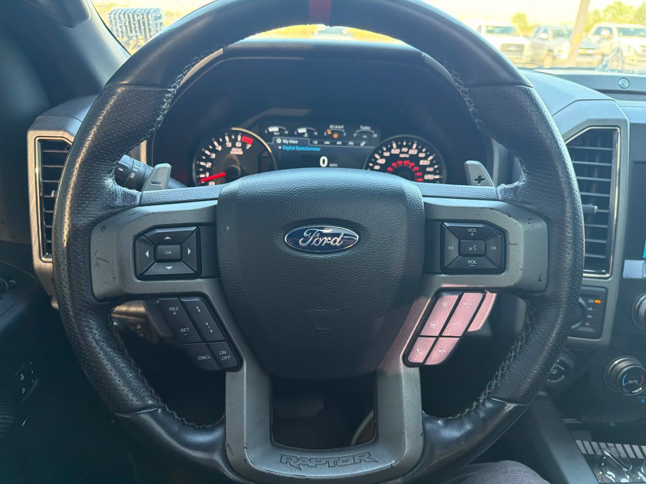 Used 2019 Ford F150 Raptor w/ Equipment Group 802A Luxury AWD/4WD image 22