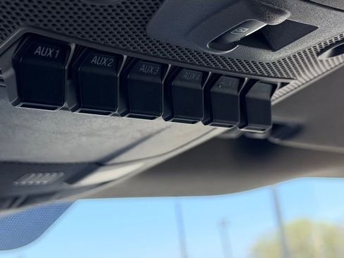 Used 2021 Ford F250 Lariat w/ Lariat Ultimate Package image 29