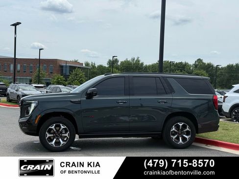 Used 2026 GMC Yukon AT4 Ultimate AWD/4WD image 4