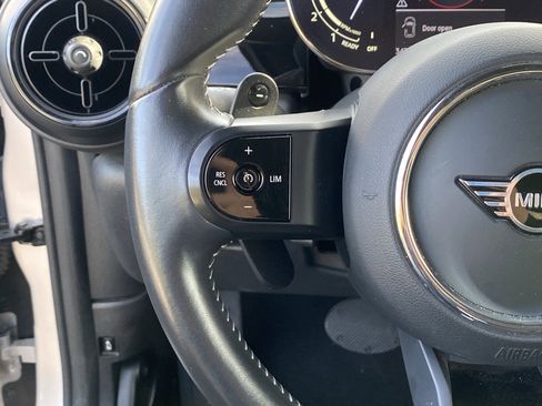 Used 2024 MINI Cooper S image 27