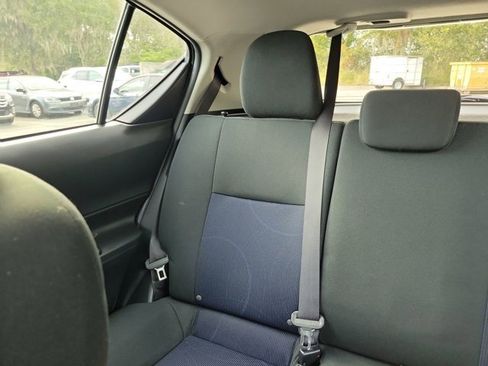 Used 2016 Toyota Prius C Two image 4