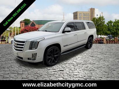 Used 2017 Cadillac Escalade ESV Luxury