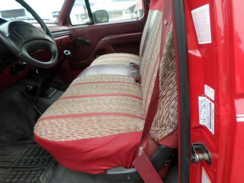 Used 1997 Ford F250 4x4 Regular Cab Heavy Duty image 32