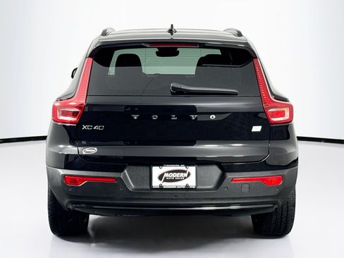 Used 2023 Volvo XC40 Recharge Plus AWD/4WD image 14