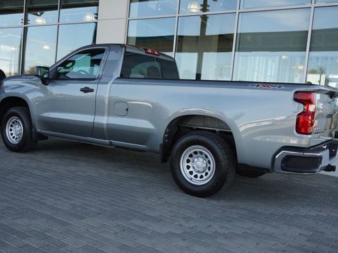 Used 2026 Chevrolet Silverado 1500 W/T w/ WT Safety Package AWD/4WD image 6