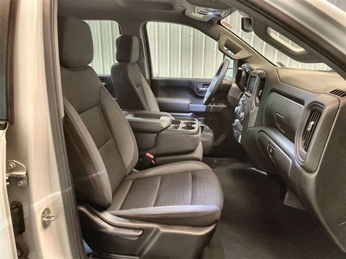 Used 2024 Chevrolet Silverado 2500 Custom w/ Custom Value Package image 26