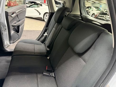 Used 2016 Honda Fit EX image 36