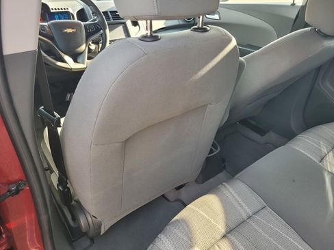 Used 2015 Chevrolet Sonic LT w/ Fun and Sun Package image 12