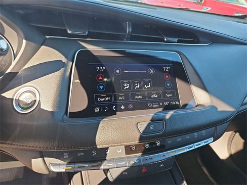 Used 2023 Cadillac XT4 Premium Luxury image 13