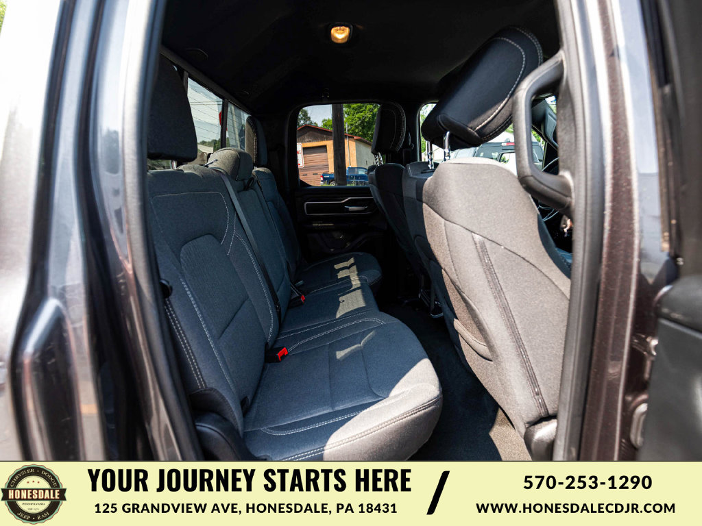Used 2021 RAM 1500 4x4 Quad Cab image 28