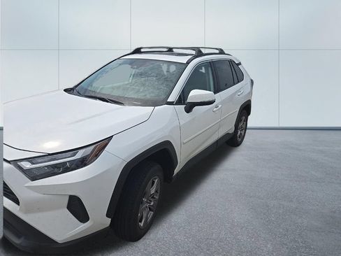 Used 2024 Toyota RAV4 XLE w/ Convenience Package AWD/4WD image 5