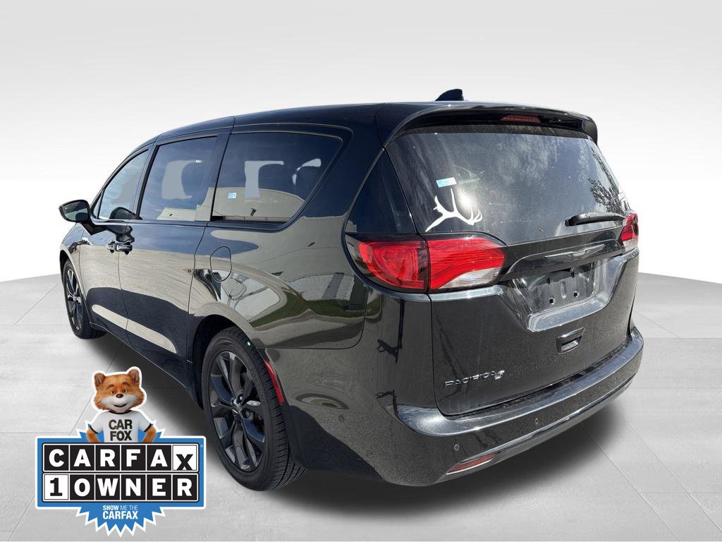 Used 2020 Chrysler Pacifica Touring w/ Advanced Safetytec Group FWD image 4