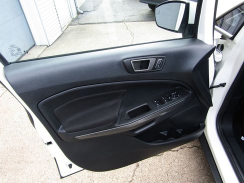 Used 2021 Ford EcoSport SE w/ SE Convenience Package AWD/4WD image 29
