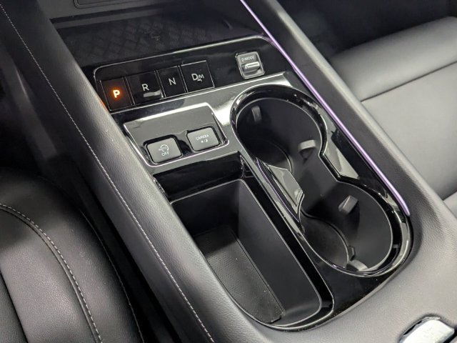 Used 2025 Nissan Murano SL AWD/4WD image 27