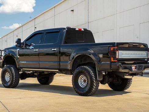 Used 2020 Ford F250 Platinum AWD/4WD image 10