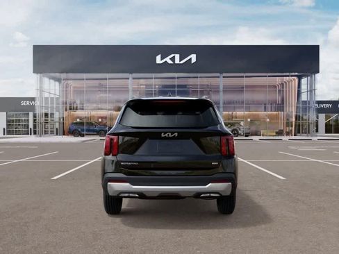 Certified 2026 Kia Sorento S AWD/4WD image 5