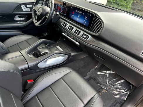Used 2025 Mercedes-Benz GLE 350 4MATIC image 18