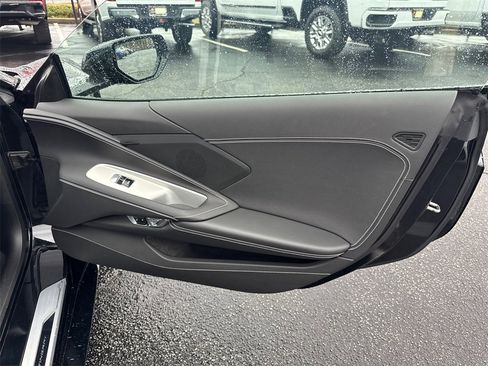 Used 2021 Chevrolet Corvette Stingray Coupe w/ 1LT image 15