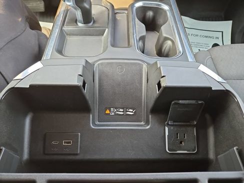 Used 2024 Chevrolet Silverado 1500 LT Trail Boss AWD/4WD image 22
