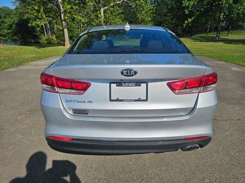Used 2016 Kia Optima LX FWD image 6