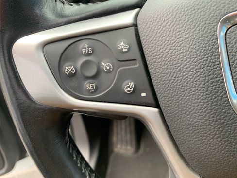 Used 2021 GMC Terrain SLT AWD/4WD image 10