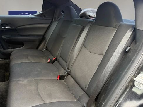 Used 2012 Dodge Avenger SE FWD image 10