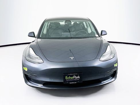 Used 2022 Tesla Model 3 image 2
