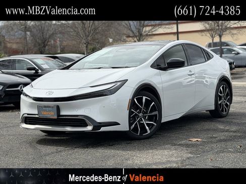 Used 2024 Toyota Prius Prime XSE Premium image 1