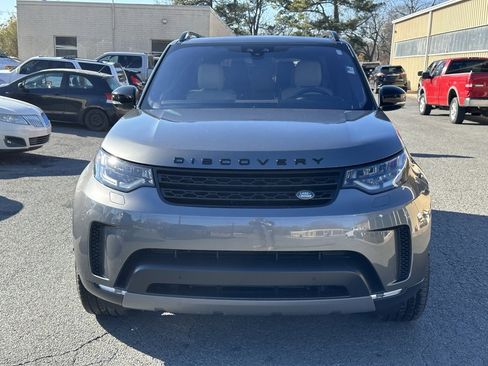 Used 2019 Land Rover Discovery HSE image 10