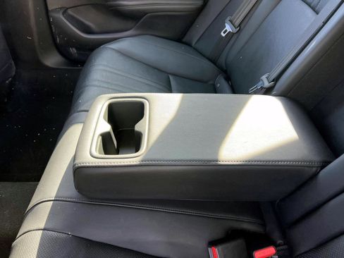 Certified 2019 Honda Accord EX-L image 10