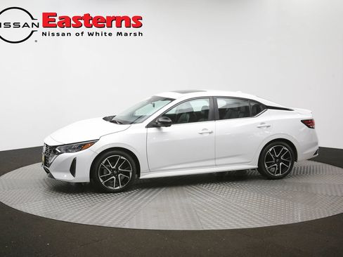 Used 2024 Nissan Sentra SR w/ SR Premium Package FWD image 58