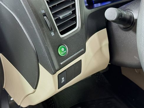 Used 2015 Honda Civic LX image 10