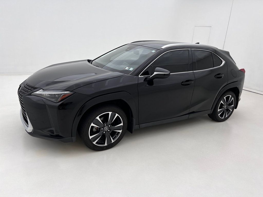 Used 2023 Lexus UX 250h AWD w/ Premium Package image 5
