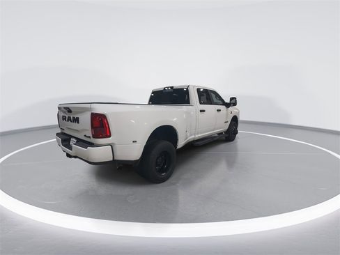 Used 2025 RAM 3500 Big Horn image 8