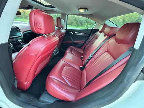 Used 2017 Maserati Ghibli image 13
