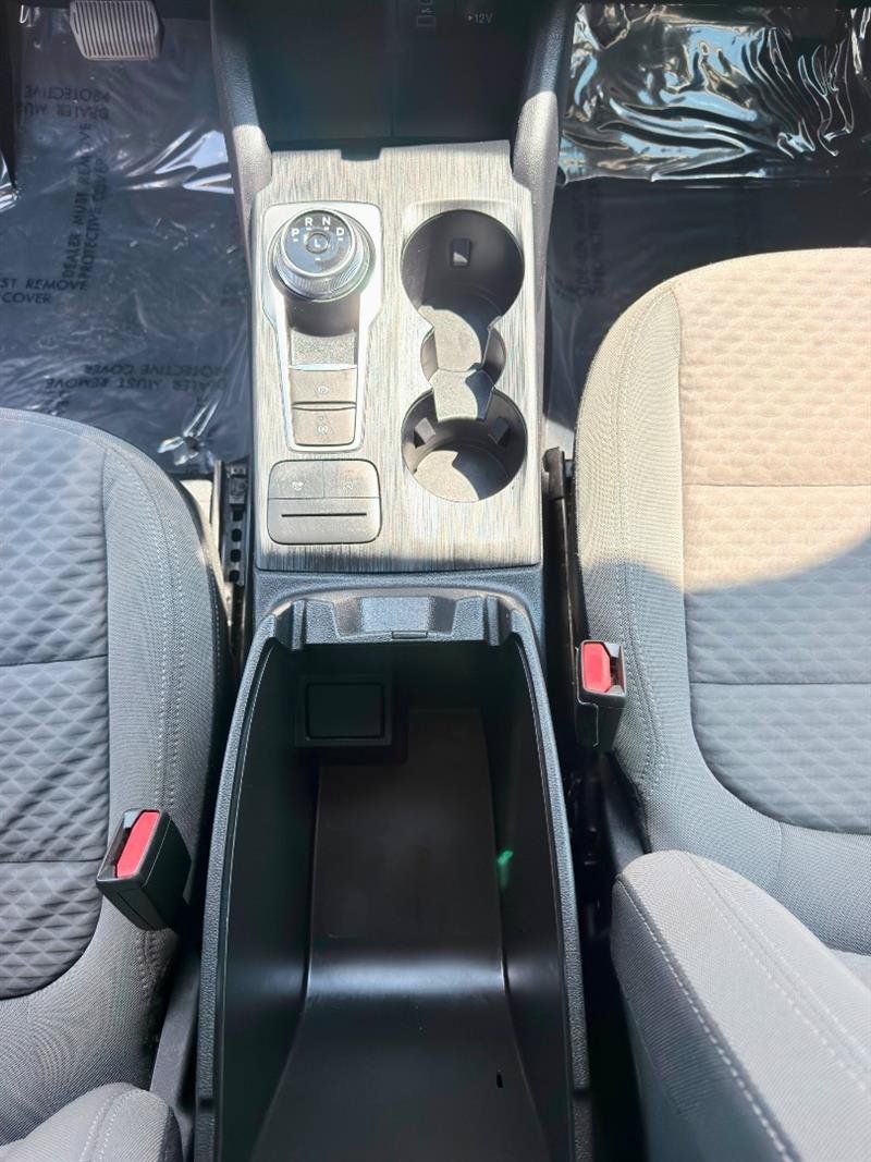 Used 2022 Ford Escape SE AWD/4WD image 16