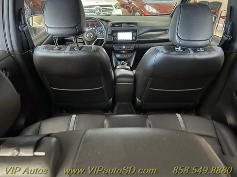 Used 2018 Nissan Leaf SL w/ SL Technology Package image 8