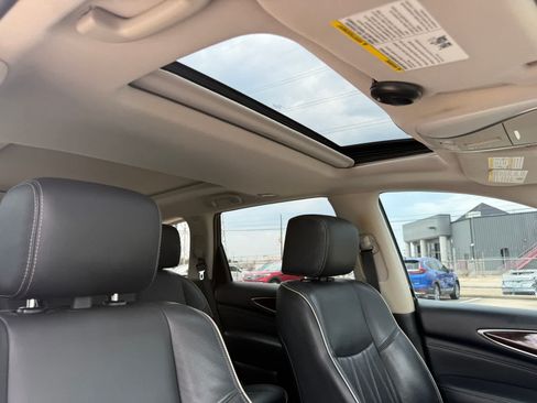 Used 2019 INFINITI QX60 Luxe w/ Sensory Package FWD image 23