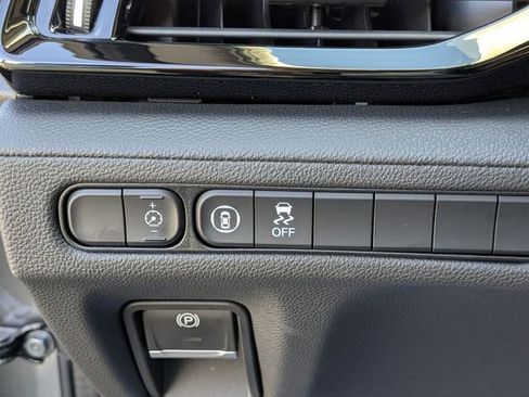 Certified 2025 Acura MDX SH-AWD image 27