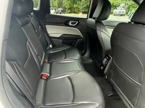Used 2026 Jeep Compass Limited AWD/4WD image 25