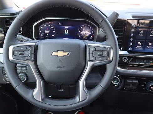 New 2026 Chevrolet Silverado 2500 LT w/ All Star Edition AWD/4WD image 7